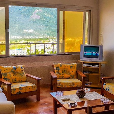 Apartamento Em Frente A Praia เปรูอิบี ภายนอก รูปภาพ